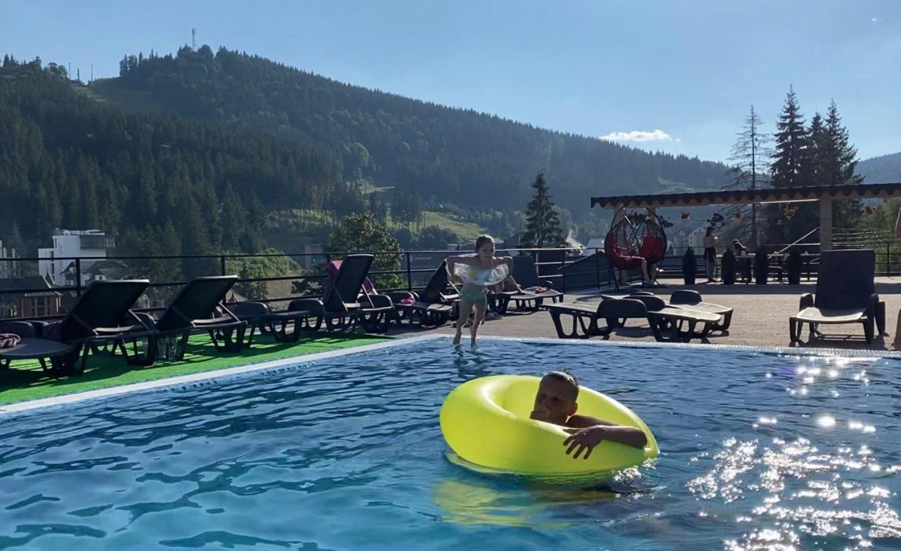Маєток "Zymon & Ski" Bukovel Extérieur photo
